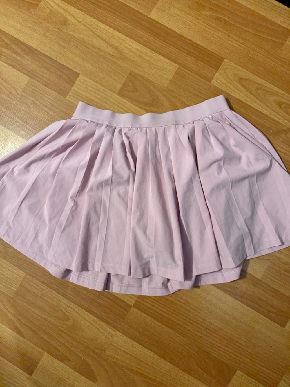 Athleta Pleated Skirt w/ shorts